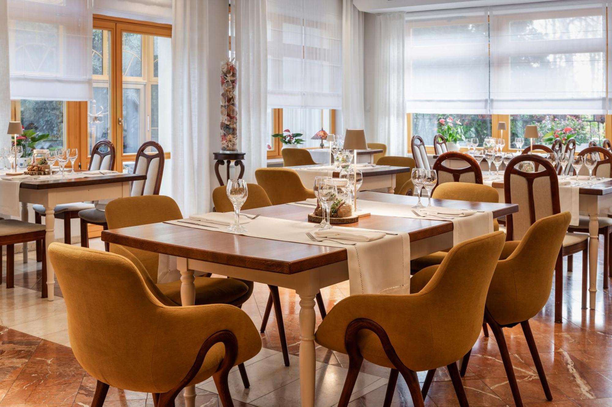Hotel Bartan Gdansk Seaside Экстерьер фото